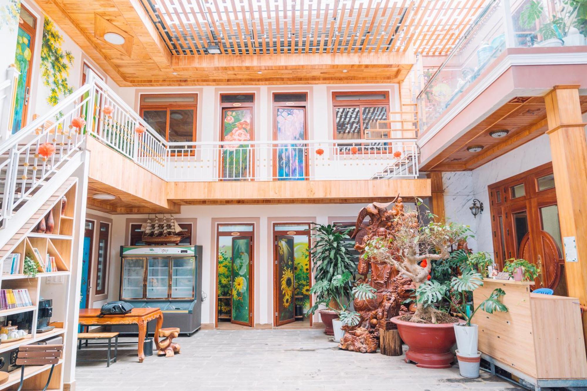 Hotel St House Dalat Esterno foto