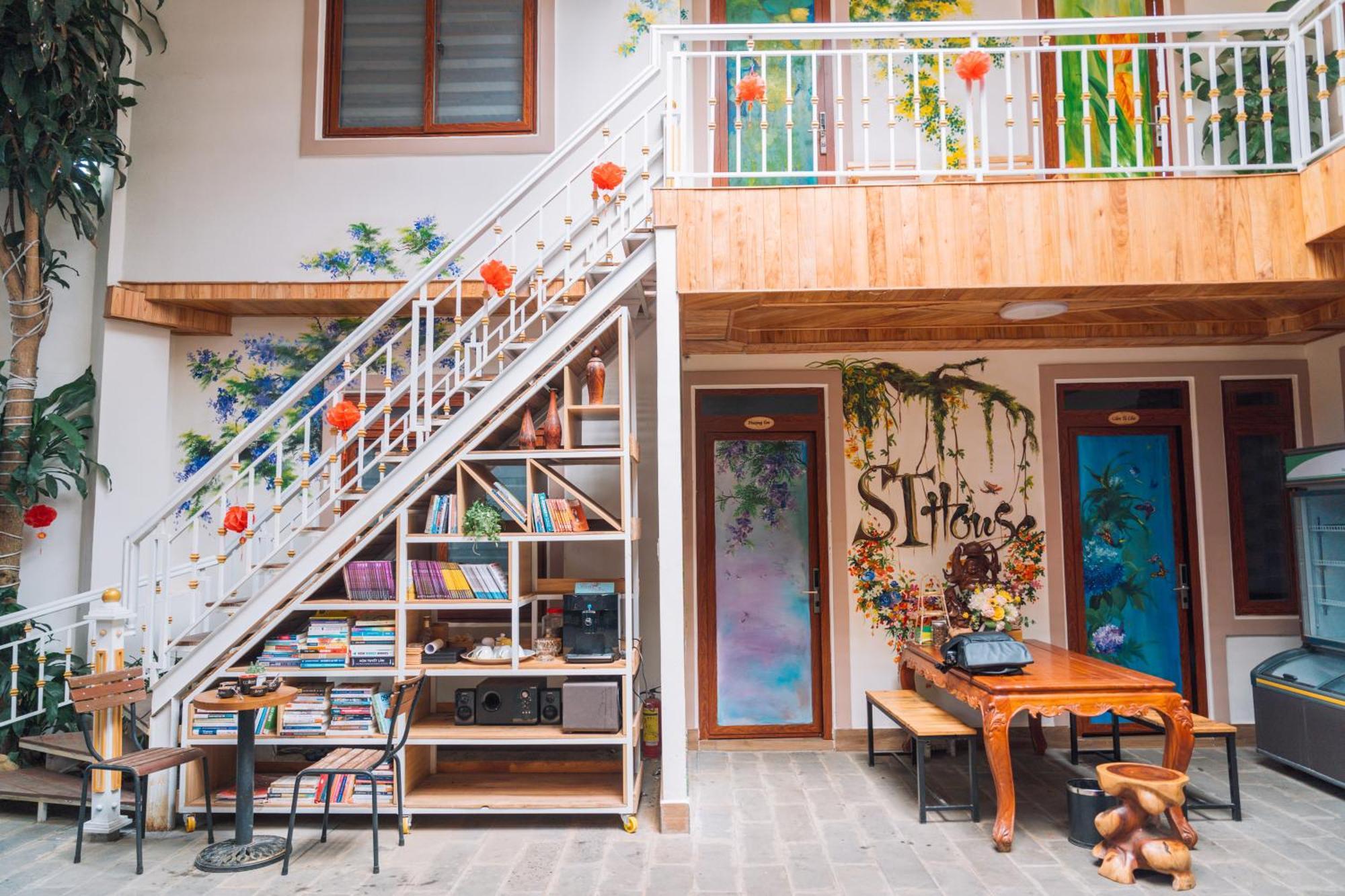 Hotel St House Dalat Esterno foto